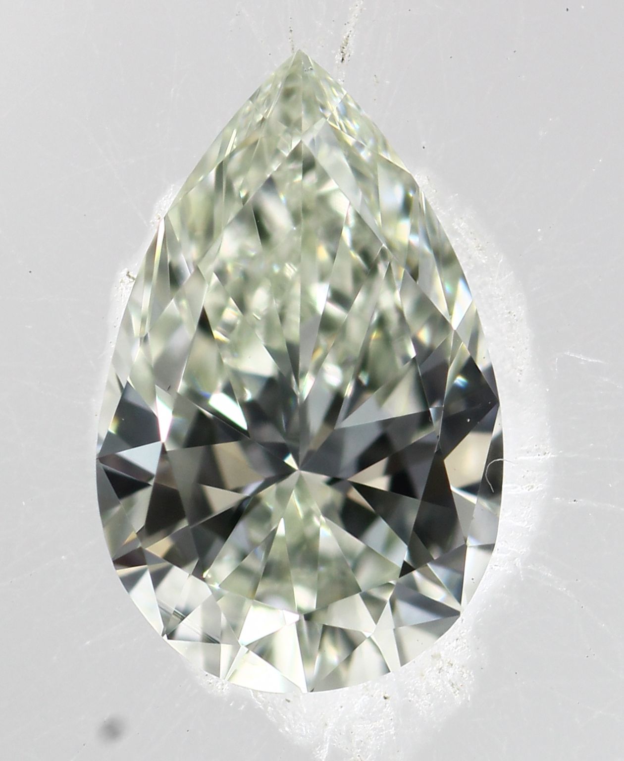 0.24 Carats PEAR Diamond - viklands - 2023 - all rights resereved